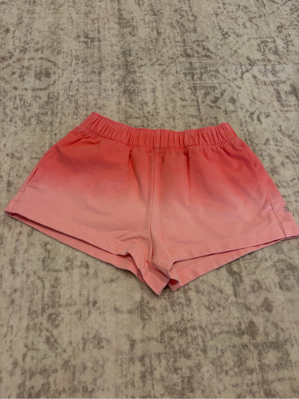 Athleta Girl Small/7 Orange Ombre Shorts